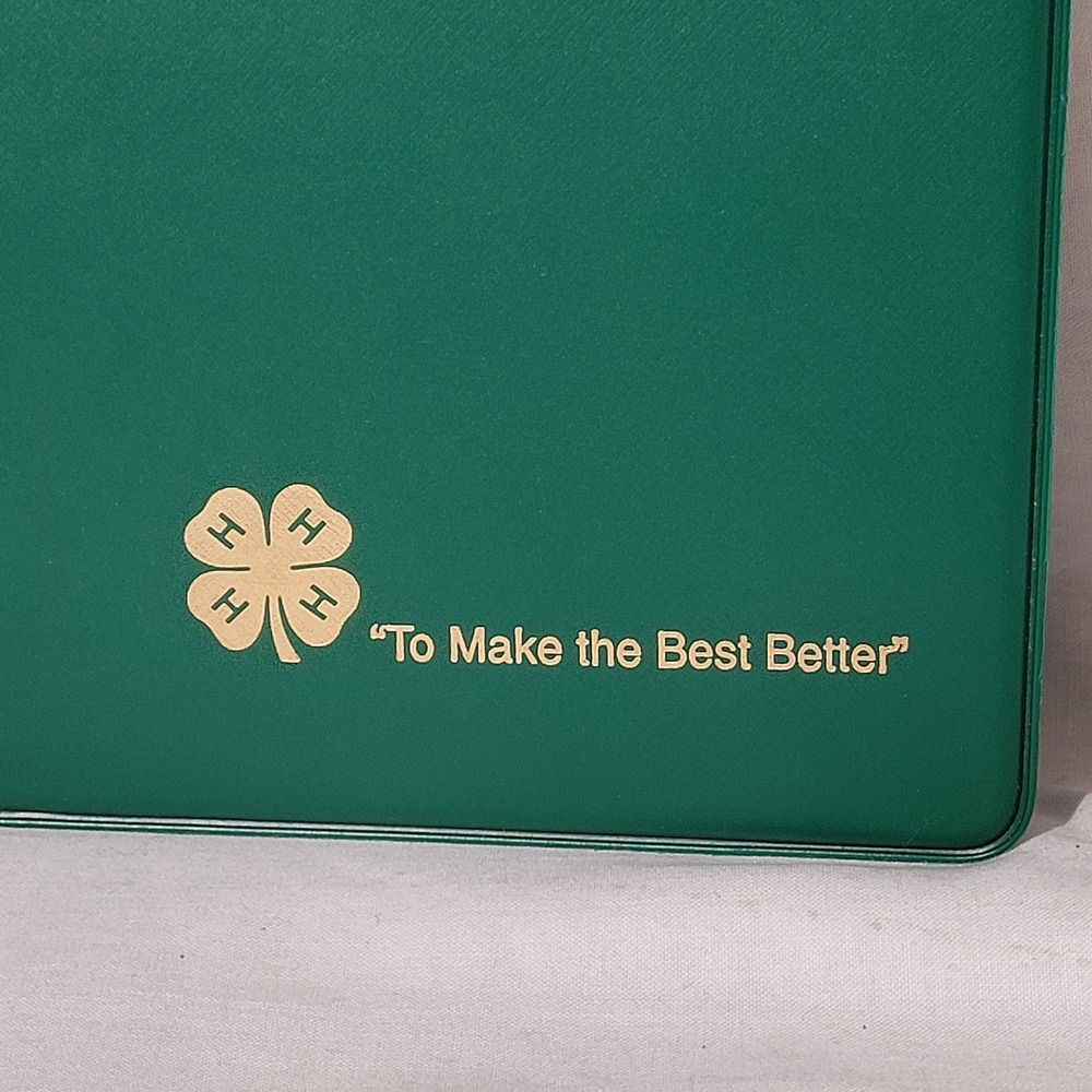 4-H Green Vinyl Portfolio Notepad Holder To Make the Best Better Gold Logo - Picture 2 of 9